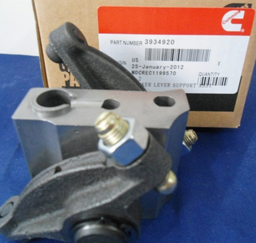 康明斯柴油發(fā)動(dòng)機(jī)發(fā)電機(jī)搖臂總成