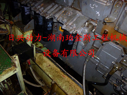 三菱R16柴油發(fā)動機充電機(24V-30A)