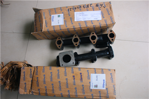 Perkins100柴油發(fā)動(dòng)機(jī)排氣岐管135616311