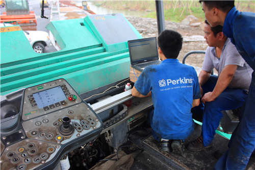 專業(yè)維修鉑金斯發(fā)動機(jī)