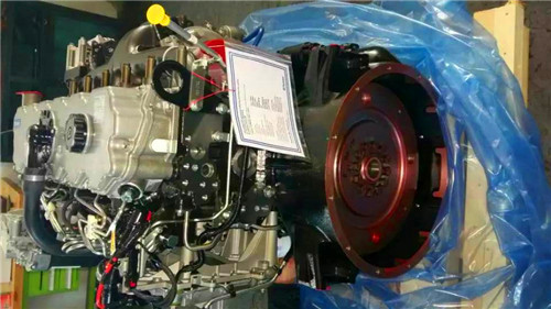 SAKAI 酒井壓路機(jī)SV512TF Perkins1004-40TW柴油機(jī)維修保養(yǎng)配件服務(wù)