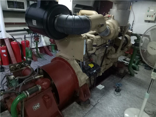 南京康明斯 沃爾沃 卡特彼勒 約翰迪爾 珀金斯柴油機 柴油發(fā)電機維修保養(yǎng)價格行情