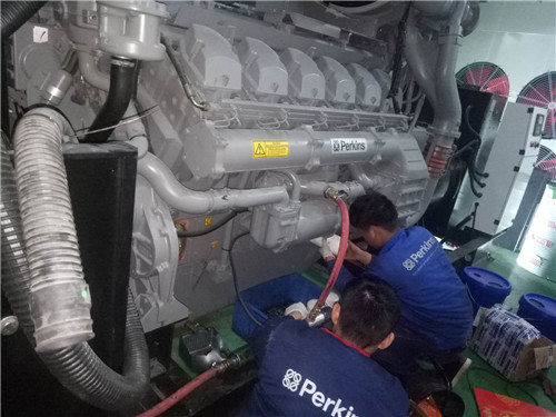 有口碑的1500千瓦柴油發(fā)電機(jī)組維修報(bào)價甌海