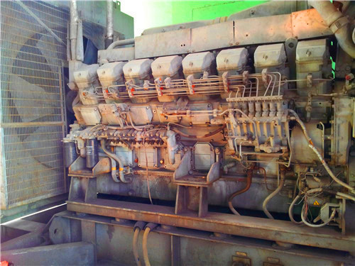 海寧出租500KW康明斯發(fā)電機(jī)費(fèi)用、發(fā)電機(jī)類型是哪幾部分構(gòu)成？