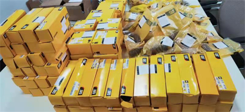 卡特彼勒3406發(fā)動(dòng)機(jī)大中維修保養(yǎng)修零配件CAT水泵和機(jī)油泵