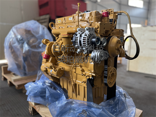 卡特3056e發(fā)動(dòng)機(jī)排氣管冒白煙有幾種情況？