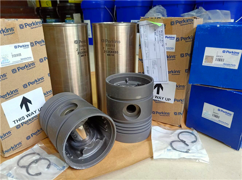 美國(guó)山貓(Bobcat)V623伸縮臂叉車珀金斯柴油機(jī)原裝配件批發(fā)中心