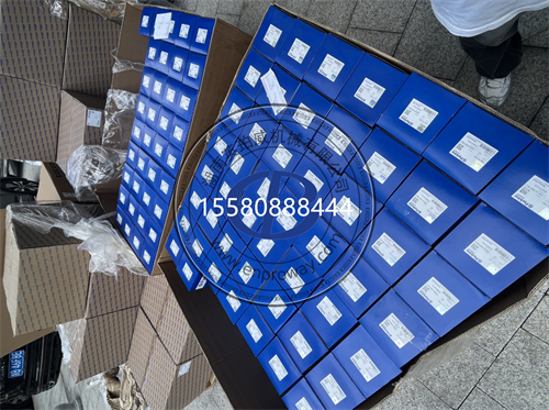 工程機(jī)械配件大揭秘：珀金斯柴油機(jī)原裝進(jìn)口，廠價直銷的寶藏庫